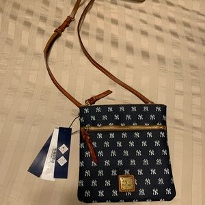 Dooney & Bourke Yankees crossbody bag